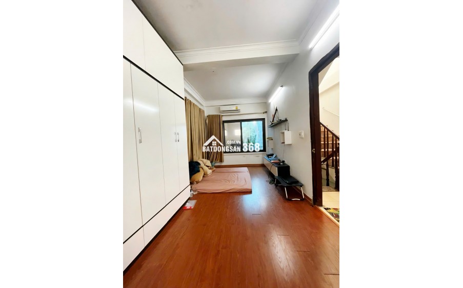 Cực hiếm nhà lô góc Hoàng Hoa Thám gần phố 2 thoáng 47m² x 4 tầng hơn 10 tỷ