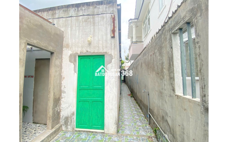 Bán nhà 72 Trương Thị Sáu Tân An Long An 219m2