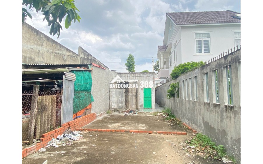 Bán nhà 72 Trương Thị Sáu Tân An Long An 219m2