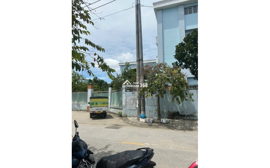 BÁN ĐẤT THỔ CƯ - NGANG KHỦNG 7M X28m - ĐƯỜNG XE HƠI 6M - GẦN UBND PHƯỜNG THẠNH LỘC , Q12 Giá chỉ 5.7 TỶ