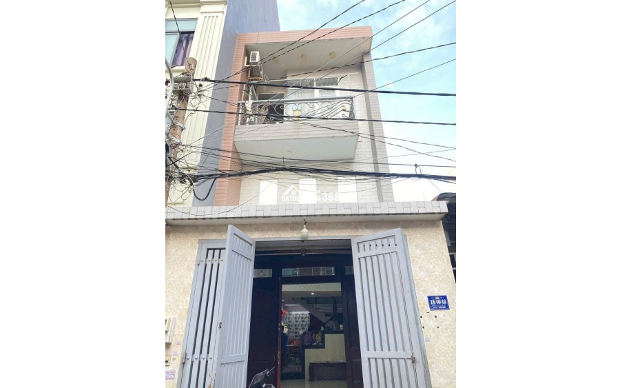 Bán nhà ở đường Quang Trung P11 đối diện chợ Hạnh Thông Tây DT 5* 17m, 2 lầu, giá chỉ 7,7 tỷ
