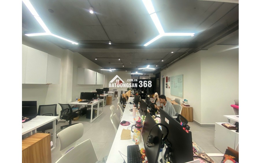 Bán nhà mặt tiền Lê Đình Thám, Tân Phú – 179,7m² – 1 hầm, 5 tầng, full nội thất văn phòng cao cấp – giá 38,5 tỷ