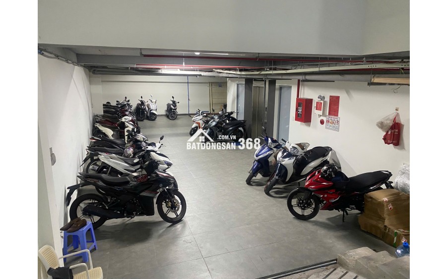 Bán nhà mặt tiền Lê Đình Thám, Tân Phú – 179,7m² – 1 hầm, 5 tầng, full nội thất văn phòng cao cấp – giá 38,5 tỷ