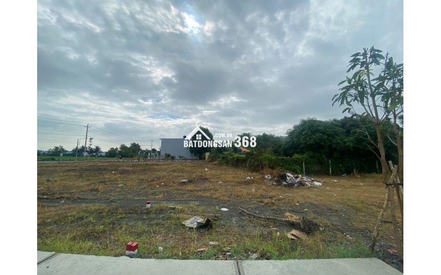 BÁN ĐẤT ĐẸP TRUNG TÂM THỊ TRẤN CẦN ĐƯỚC MẶT TIỀN ĐƯỜNG LỚN