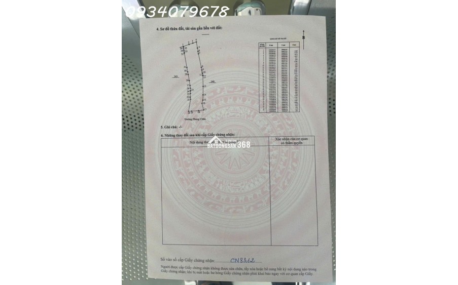 đất mặt tiền đường Phong Châu