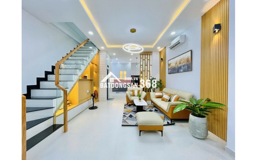 Một căn nhà vừa đủ cho gia đình nhỏ ấm áp, ngay trung tâm Gò Vấp vị trí cực hiếm ở tầm giá 7.65 tỷ, kết cấu gọn gàng, tiện nghi, pháp lý rõ ràng.