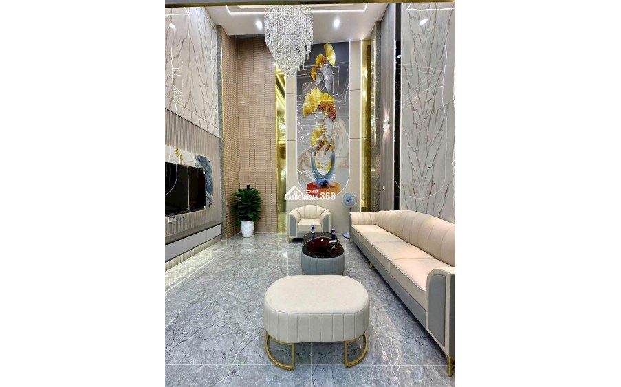 Nhà Nguyễn Ảnh Thủ, Hẻm Ô tô quay đầu, 70m2 5 tầng 5PN, sổ hồng. Nhỉnh 7 tỷ!