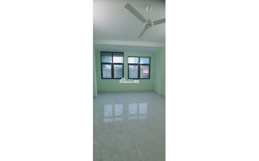 7.2 TỶ, MẶT TIỀN TRUNG TÂM P3 GÒ VẤP, NGAY BV 175, 3 TẦNG, 80m2, NGANG GẦN 6.5m