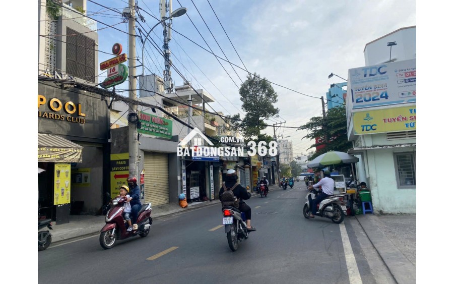 Nhà mặt tiền Chương Dương, ngay ngã 4 Thủ Đức. DT 8x27. Đang cho thuê 60tr/tháng
