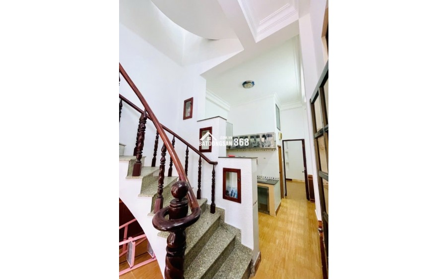  THẠCH LAM – HẺM ĐẸP XE HƠI TRÁNH NHAU – 82m2 (4 x21m), 3 TẦNG BTCT – Ở NGAY, NHỈNH 7 TỶ 