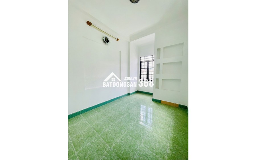  THẠCH LAM – HẺM ĐẸP XE HƠI TRÁNH NHAU – 82m2 (4 x21m), 3 TẦNG BTCT – Ở NGAY, NHỈNH 7 TỶ 