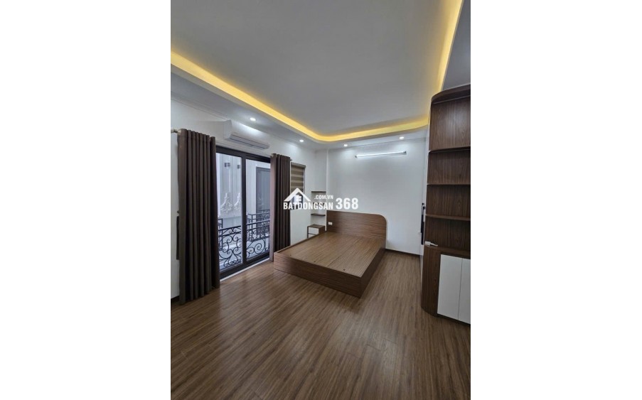 Nhà đẹp 5 tầng ô tô cách 1 nhà ra mặt phố Thuỵ Phương, Bắc Từ Liêm 33m2 giá 7.5 tỷ
