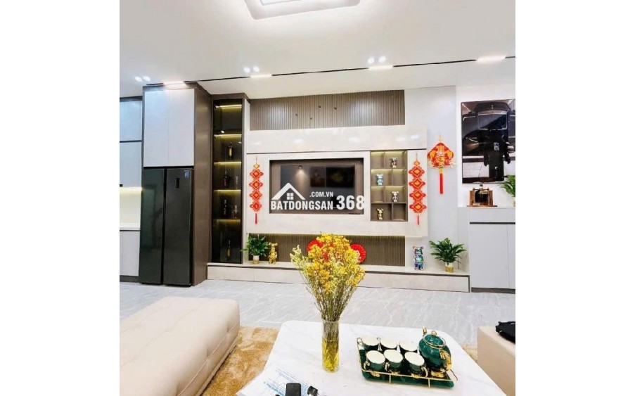 Nhà mới Nguyễn Đức Cảnh 42m – 7.8 tỷ, trước nhà SH quay, nắng lung linh, ngõ thông ba gác