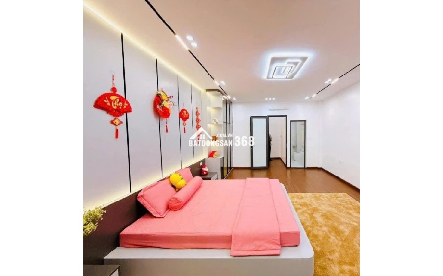 Nhà mới Nguyễn Đức Cảnh 42m – 7.8 tỷ, trước nhà SH quay, nắng lung linh, ngõ thông ba gác