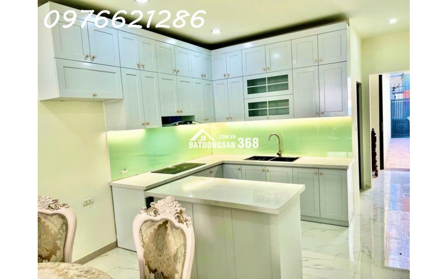 BÁN NHÀ 59M² GẦN CẦU CHUI – NGUYỄN VĂN CỪ, Ô TÔ ĐỖ CỔNG – DÂN XÂY 3 TẦNG CHẮC CHẮN, GIÁ CHỈ HƠN 6 TỶ