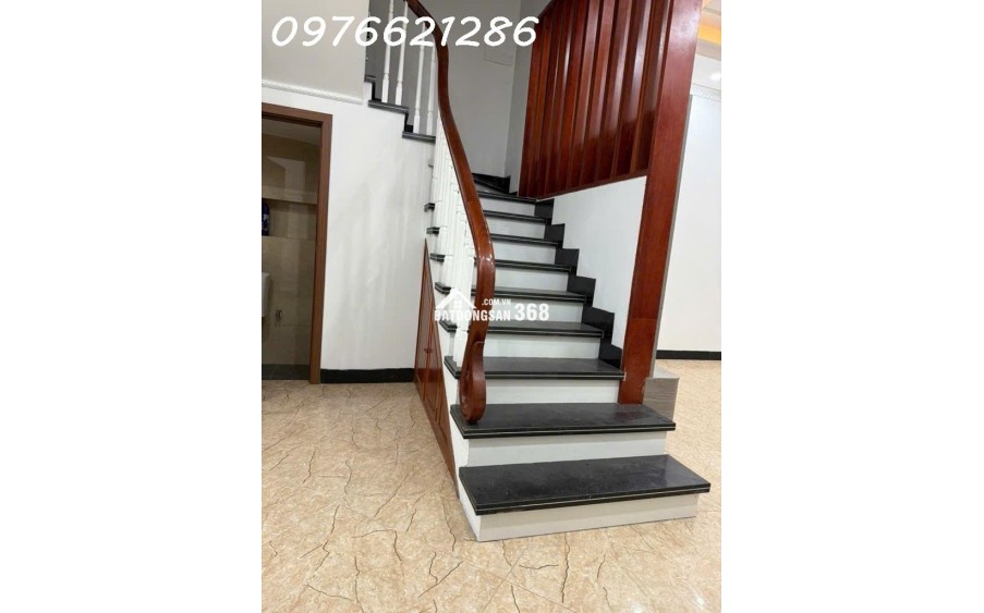  NHÀ 35M² THANH AM LONG BIÊN – LÔ GÓC – NGÕ 3M – 3 TẦNG Ở NGAY – GIÁ 5.X TỶ