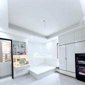 Cho con ra ở riêng - Cần bán gấp tòa CCMN ngõ 254 Minh Khai.