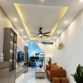 Cực hiếm nhà đẹp Đội Cấn ngõ thông ô tô đỗ cổng mặt tiền rộng 45m² x 5 tầng hơn 10 tỷ