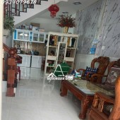 nhà mặt tiền Liên Hoa, Vĩnh Ngọc, Nha Trang
