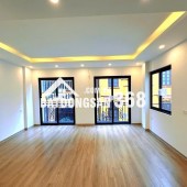 Bán nhà Hoàng Quốc Việt, 55m2 x 5 tầng, Thang máy. Ô tô vào nhà, 20.x tỷ