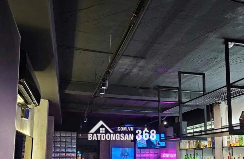 Sang quán bar mặt bằng lầu 3, KP Nhật hẻm 8A Thái Văn Lung Q1