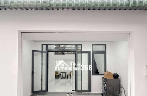 Bán nhà Đường Huỳnh Tấn Phát-Q7,54m2,3 Tầng,3PN, giá 5.65 tỷ.