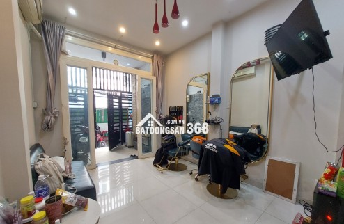 Nhà đẹp đường Phạm Ngũ Lão 5 tầng, 5 phòng ngủ, 54 m2 giá chỉ 13,5 tỷ