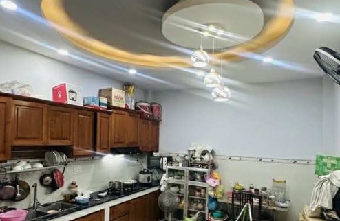 NHÀ CHÍNH CHỦ - CHỈ 5 PHÚT QUA QUẬN 1, QUẬN 5, QUẬN 3 - TRUNG TÂM THÀNH PHỐ - 9 TỶ - 70M2 Âu Dương Lân, Phường 3, Quận 8