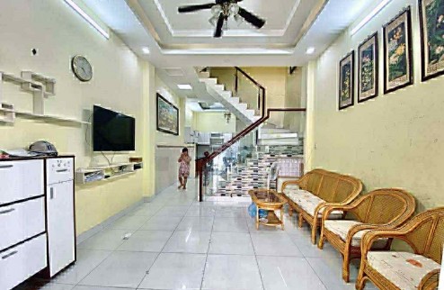 SIÊU PHẨM GÒ VẤP - NHÀ ĐẸP NỞ HẬU - 4PN - 51M2 - GIÁ CHỈ 7.7 TỶ Nguyễn Thái Sơn, Phưỡng 4, Gò Vấp.