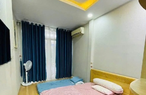 Siêu phẩm mặt tiền Võ Văn Kiệt