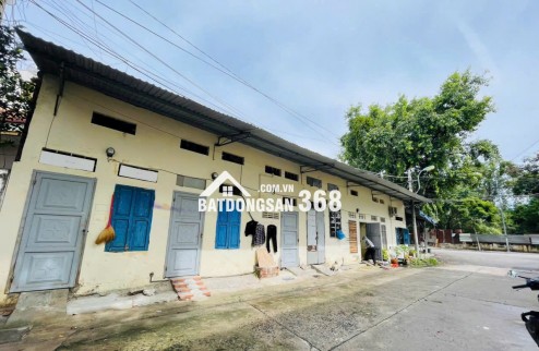 Lô góc Nguyễn Thị Định và đường Phan Như Cẩn đối diện sân bay cũ. Khu quân đội an ninh thuộc dạng vip ở Nha Trang. Cách chợ Osin 50 mét

Dt. 80m2