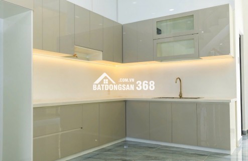 Bán gấp nhà 3 tầng, Thủ Dầu Một, giá chỉ 2,95 tỷ,hỗ trợ vay lên đến 70%!!!