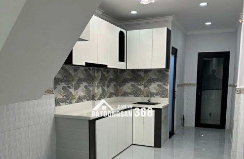 MẶT TIỀN QUẬN 8 - NGANG LỚN 7.1M X 31.5M - TIỆN XÂY MỚI - VUÔNG VỨC KHÔNG QUY HOẠCH - CHỈ 15 TỶ Phú Định, Phường 16, Quận 8