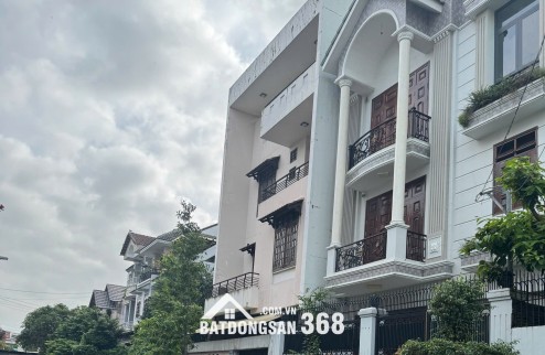 Cho thuê căn biệt thự đường 23, Hiệp Bình Chánh, nhà xây 1 trệt 2 lầu, sân thượng. DT 8x15
