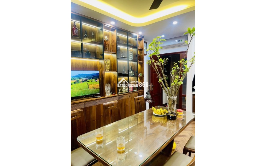 Bán nhà trung tâm Hà Nội 3 ngủ ô tô đỗ cửa chỉ nhỉnh 16 tỷ