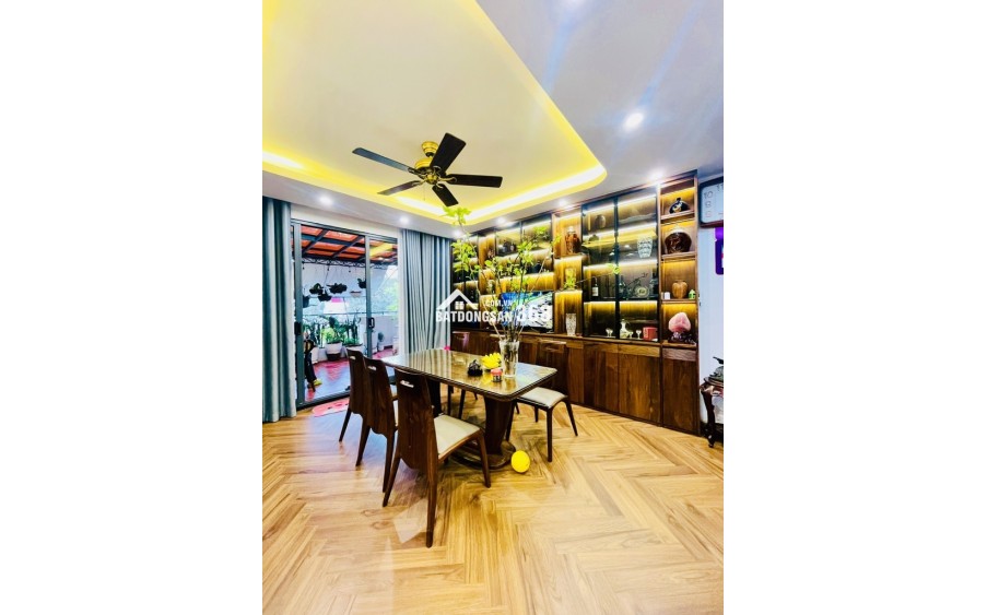 Bán nhà trung tâm Hà Nội 3 ngủ ô tô đỗ cửa chỉ nhỉnh 16 tỷ