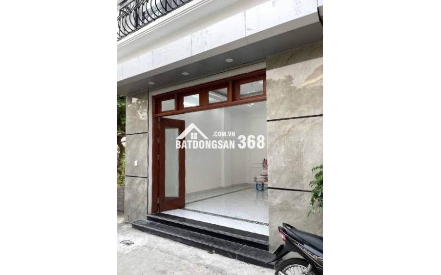 LÔ GÓC TRUNG TÂM HAI BÀ TRƯNG - 70M 5TẦNG - THANG MÁY - VIEW HỒ