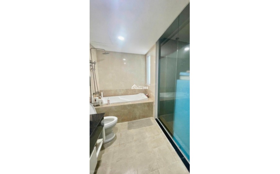 Cho thuê căn hộ Giai Việt Q.8, 115m2, 2PN, 2WC, Tạ Quang Bửu, giá 14tr/tháng, sổ hồng. LH: 0942239239