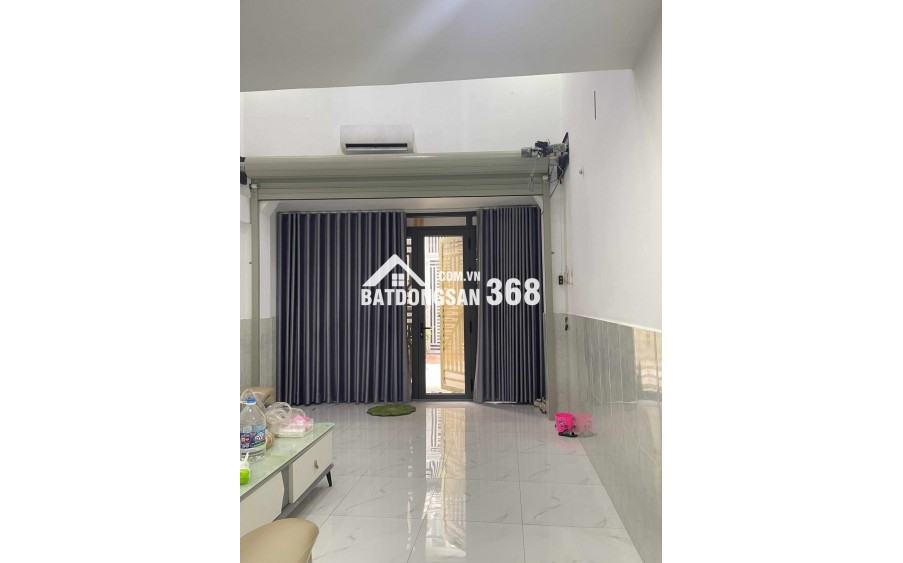 Bán nhà 3 tầng, 36m2 Bình Thành, Bình Tân. SH, 3.7 tỷ. LH: 0909898125