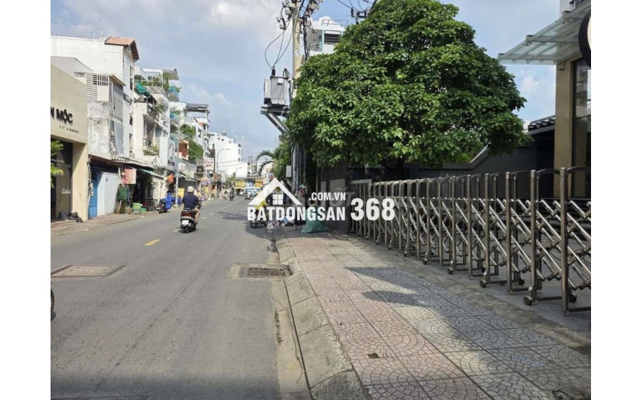 Chính chủ bán nhà mặt tiền Nguyễn Văn Đậu 1 trệt 1 lầu vị trí vàng