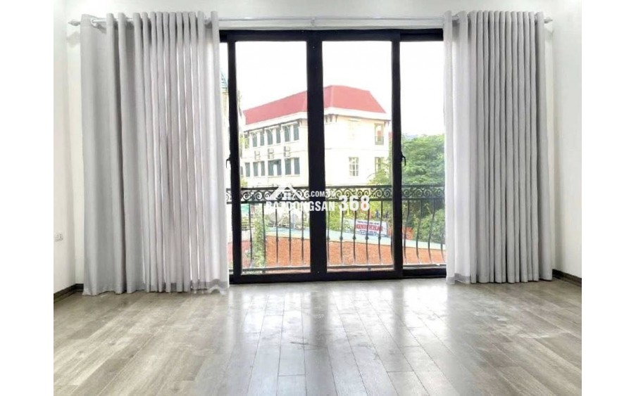 LÔ GÓC TRUNG TÂM HAI BÀ TRƯNG - 70M 5TẦNG - THANG MÁY - VIEW HỒ