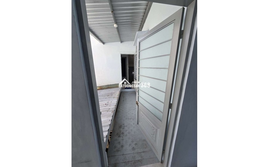 Phòng trọ kiểu cc mini Q.4 có ban công, chỉ hơn 3Tr/tháng,rộng rãi, sạch sẽ.