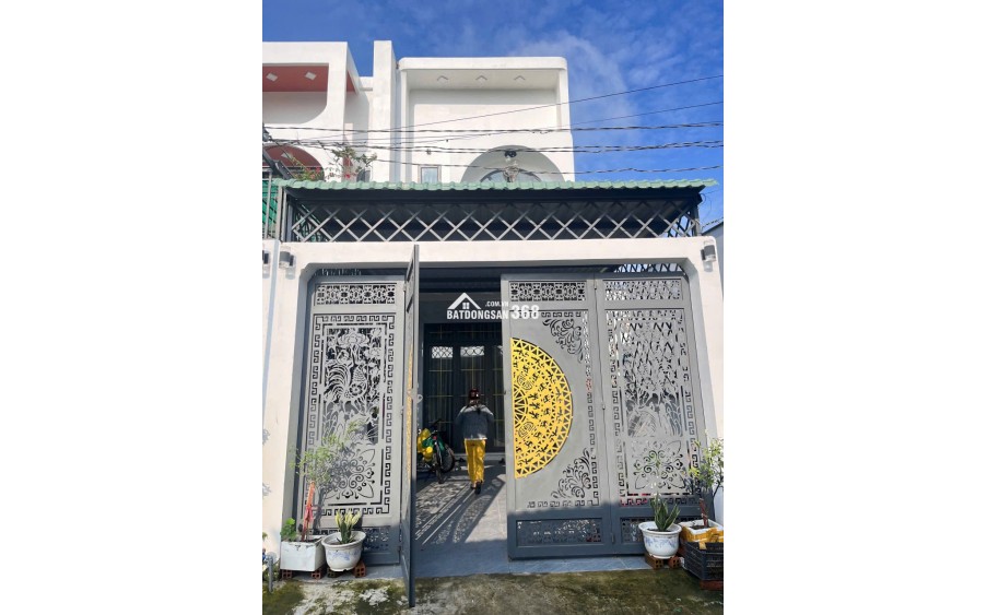 CHÍNH CHỦ CẦN BÁN NHÀ ĐẸP 1 TRỆT-1 LẦU-SỔ HỒNG-DỌN ĐẾN Ở NGAY