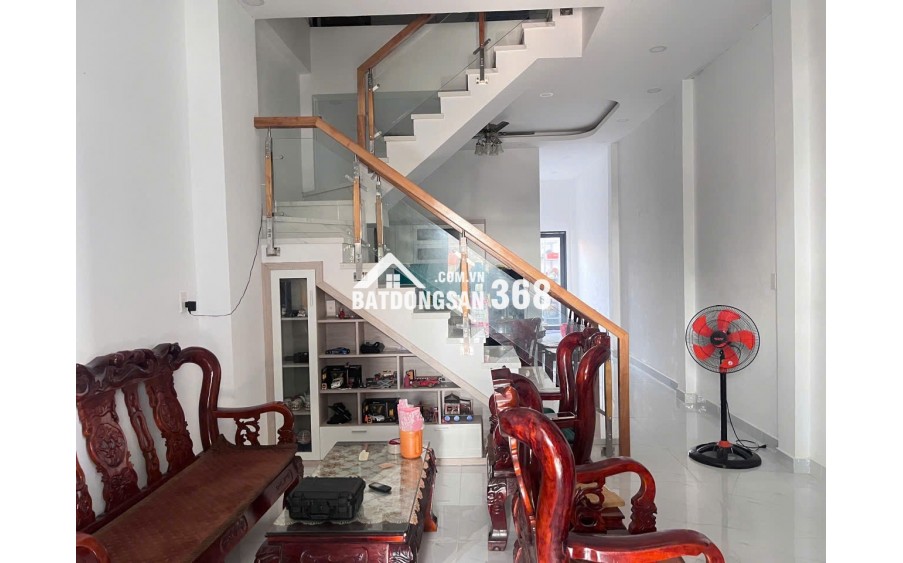 CHÍNH CHỦ CẦN BÁN NHÀ ĐẸP 1 TRỆT-1 LẦU-SỔ HỒNG-DỌN ĐẾN Ở NGAY