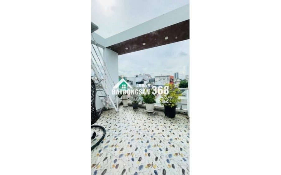 Nhà MT Đường Thái Phiên Phường 8 Quận 11 Cũ.