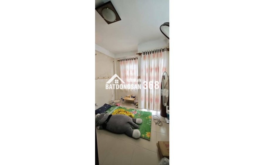 Nhà HXH Đường Nguyễn Thiện Thuật Phường 2 Quận 3 Cũ.