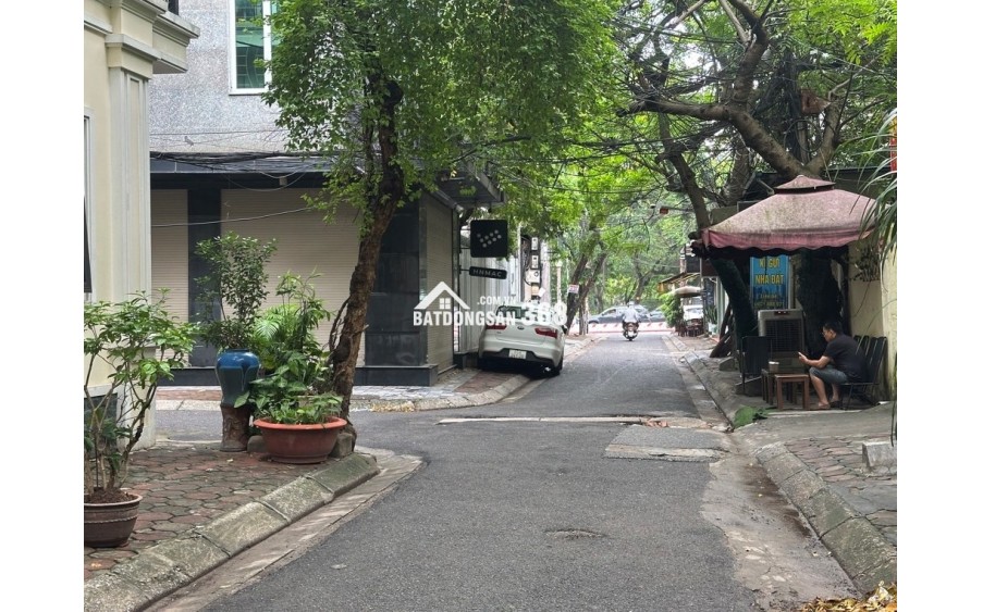 Bán nhà Nguyễn Chí Thanh_7 chỗ ngủ nhà_ngõ kinh doanh_giá chào 18 tỷ