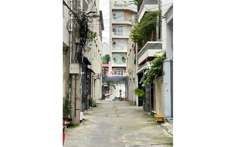 Bán nhà sát mặt Tiền Tân Hương, Hẻm 5m xe tải thông, 49m2, 3 tầng, Chỉ 7 tỷ xíu