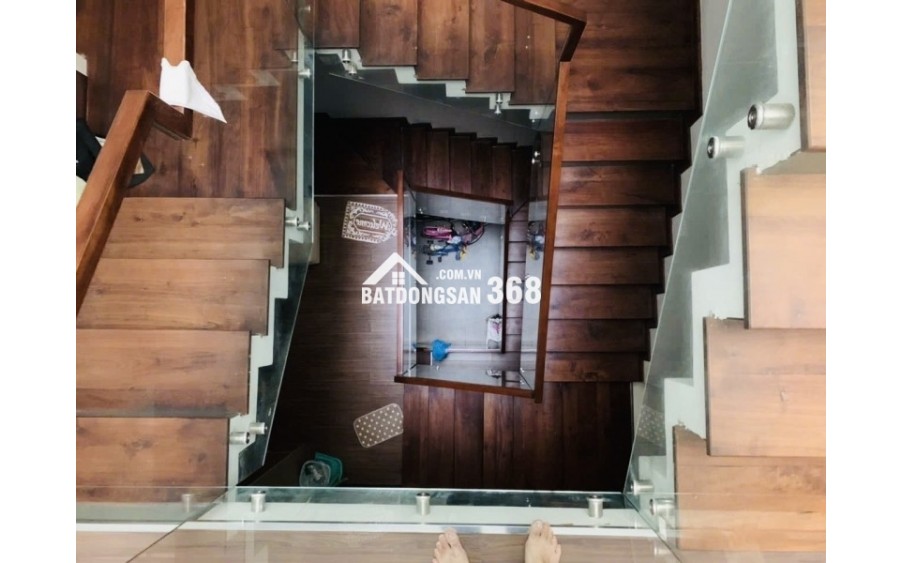 CHÍNH CHỦ [BÁN NHÀ QUẬN 10] Nhà đẹp 4 tầng – ô tô vào tận nhà