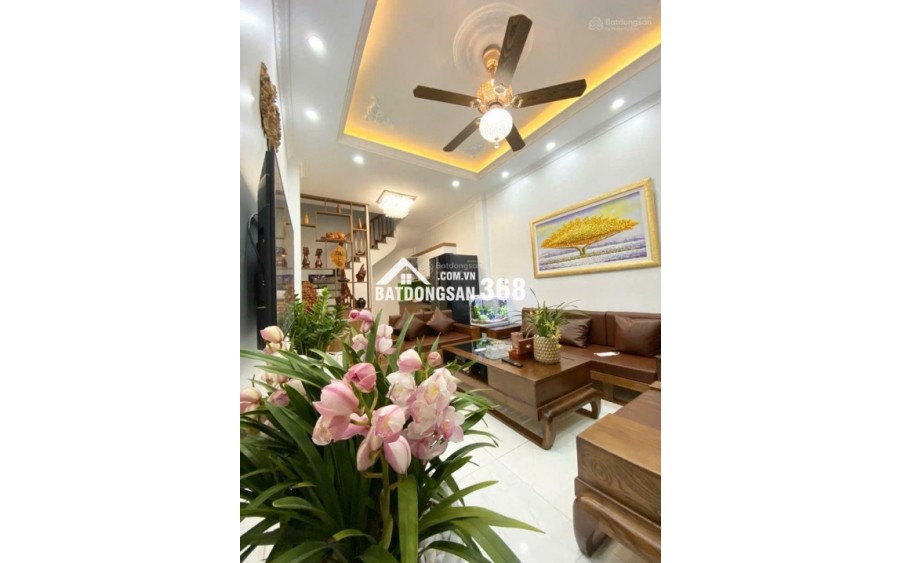 BÁN NHÀ 5 TẦNG, XUÂN ĐỈNH - BẮC TỪ LIÊM. SỔ VUÔNG, Ô TÔ ĐỖ CỔNG. GIÁ NHỈNH 4 tỷ